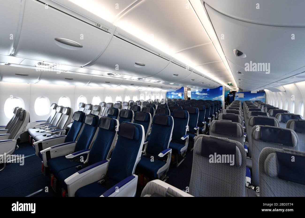 Classe économique du premier A 380 d'ANA le 23 avril 2019. Crédit: Tadayuki YOSHIKAWA/Aviation Wire/AFLO/Alay Live News Banque D'Images