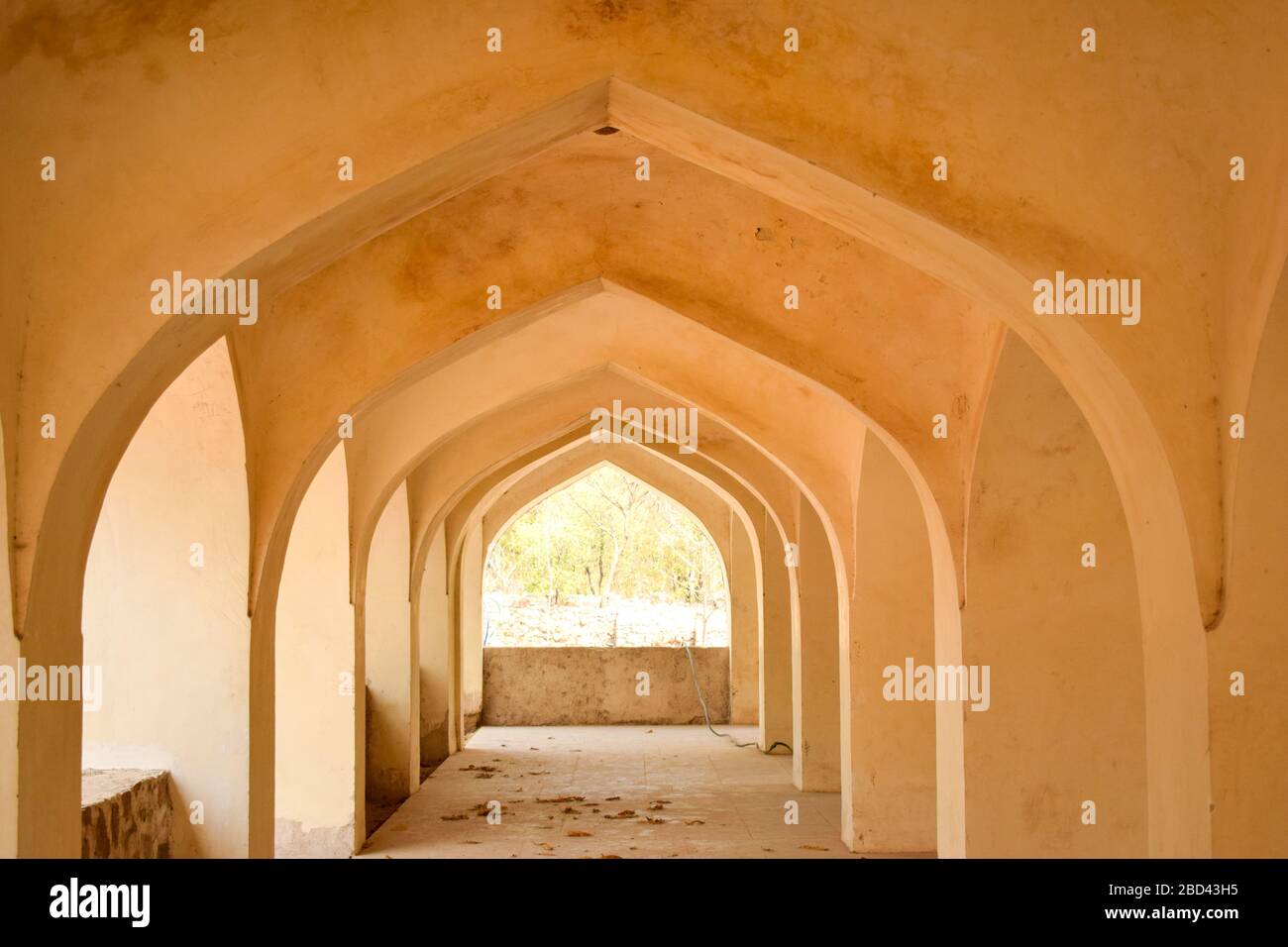 Belle architecture du corridor à une ancienne historique sept tombes à Hyderabad Inde photographie de stock Banque D'Images