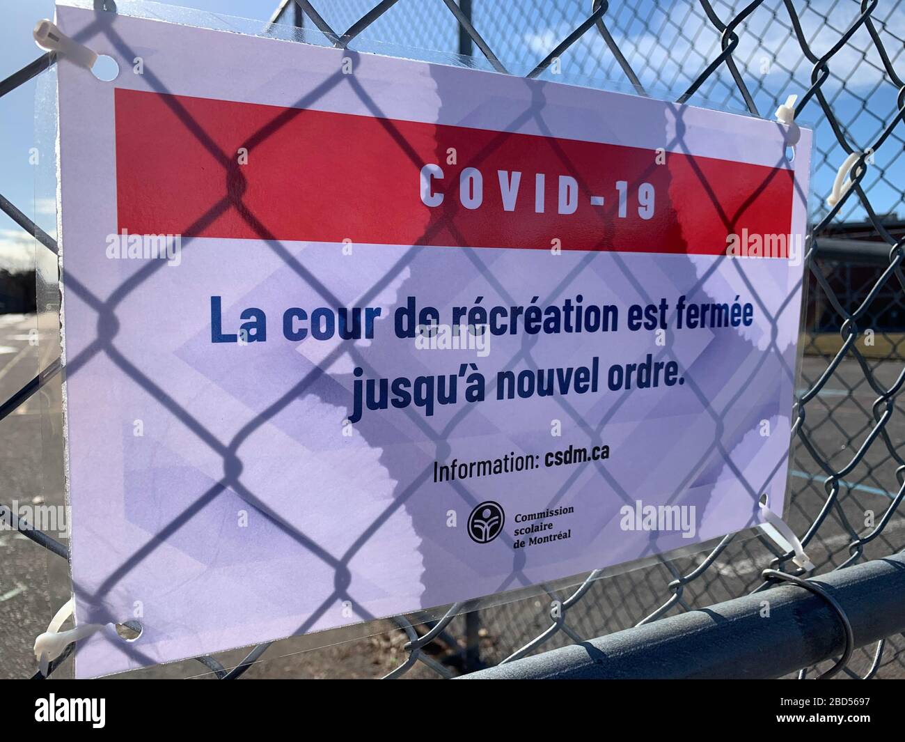 École fermée , pandémie du Covid19, Montréal Banque D'Images