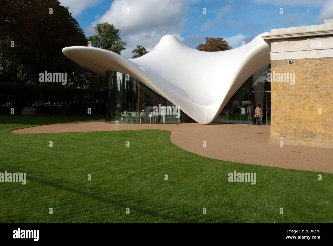 Zaha Hadid Architects Restaurant Serpentine Sackler Gallery, West Carriage Drive, Londres, Banque D'Images