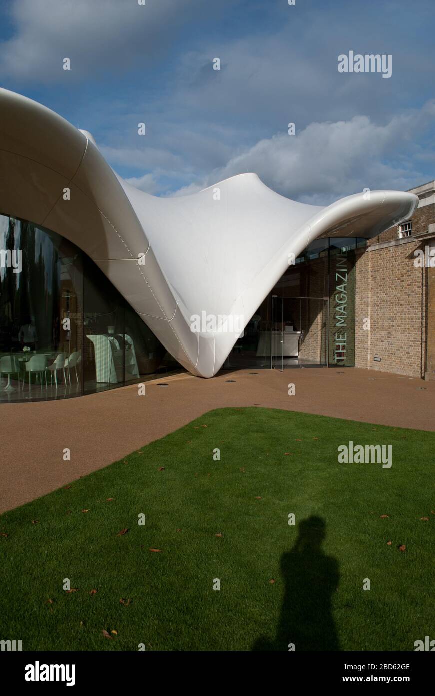 Zaha Hadid Architects Restaurant Serpentine Sackler Gallery, West Carriage Drive, Londres, Banque D'Images Zaha Hadid Architects Restaurant Serpentine Sackler Gallery, West Carriage Drive, Londres, Banque D'Images