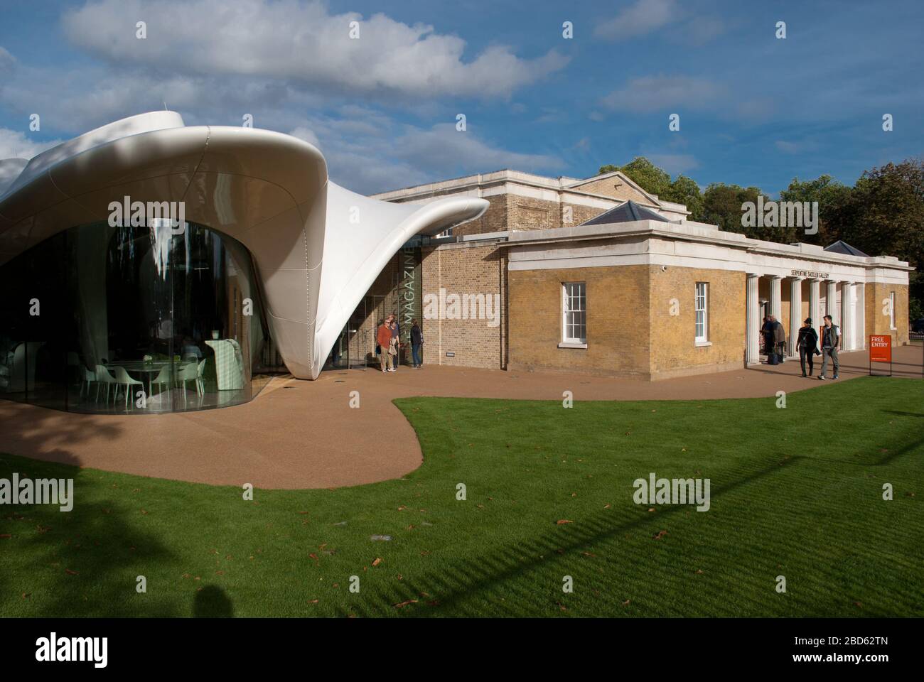 Zaha Hadid Architects Restaurant Serpentine Sackler Gallery, West Carriage Drive, Londres, Banque D'Images Zaha Hadid Architects Restaurant Serpentine Sackler Gallery, West Carriage Drive, Londres, Banque D'Images