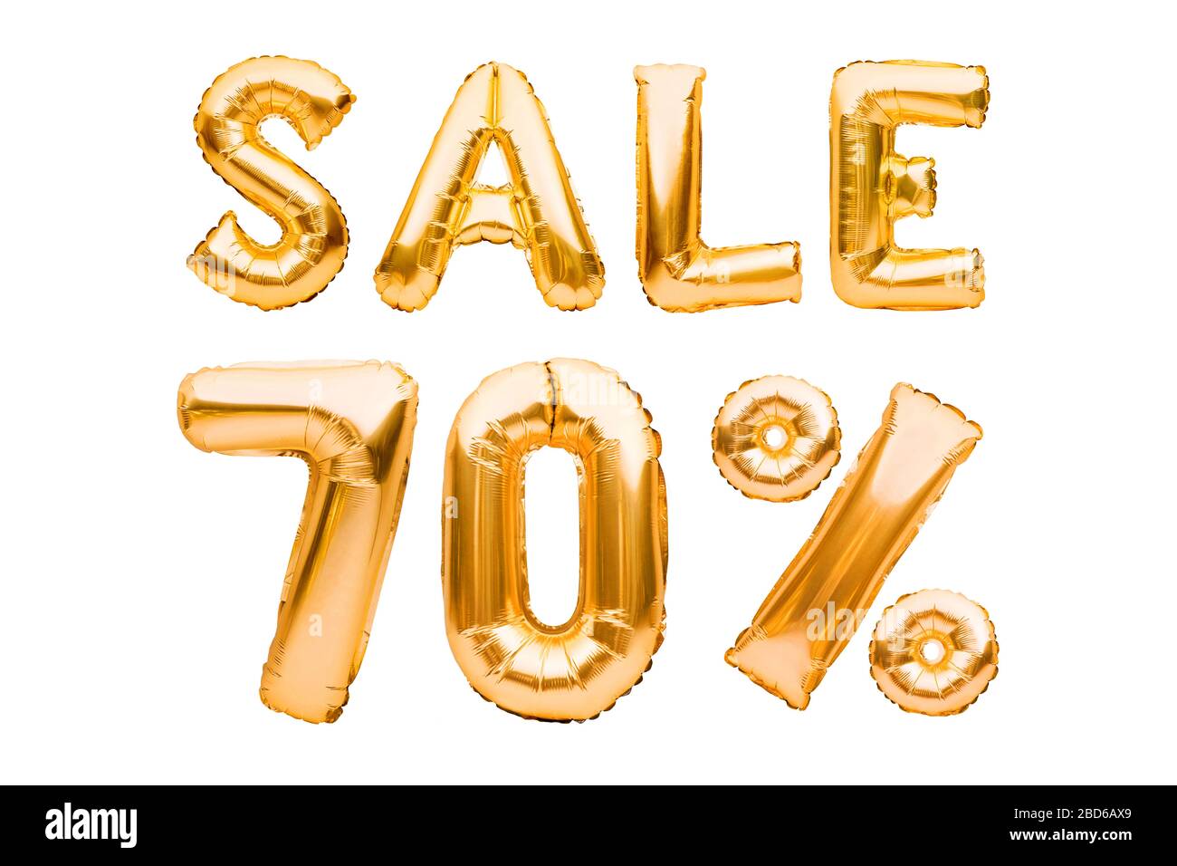 Golden soixante-dix pour cent signe de vente fait de ballons gonflables isolés sur blanc. Ballons d'hélium, numéros de feuilles d'or. Décoration de vente, noir vendredi Banque D'Images