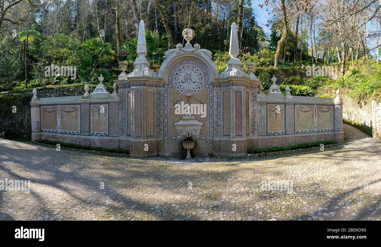 Sintra, Portugal - février 2020: Parque Natural da Pena Banque D'Images