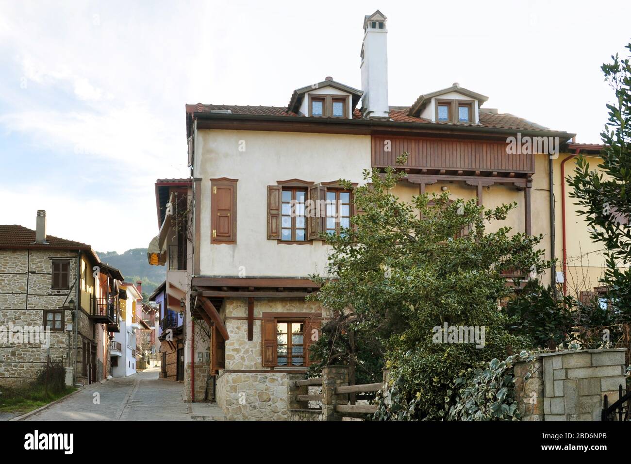 Arnaia- Chalkidiki-maisons traditionnelles Banque D'Images