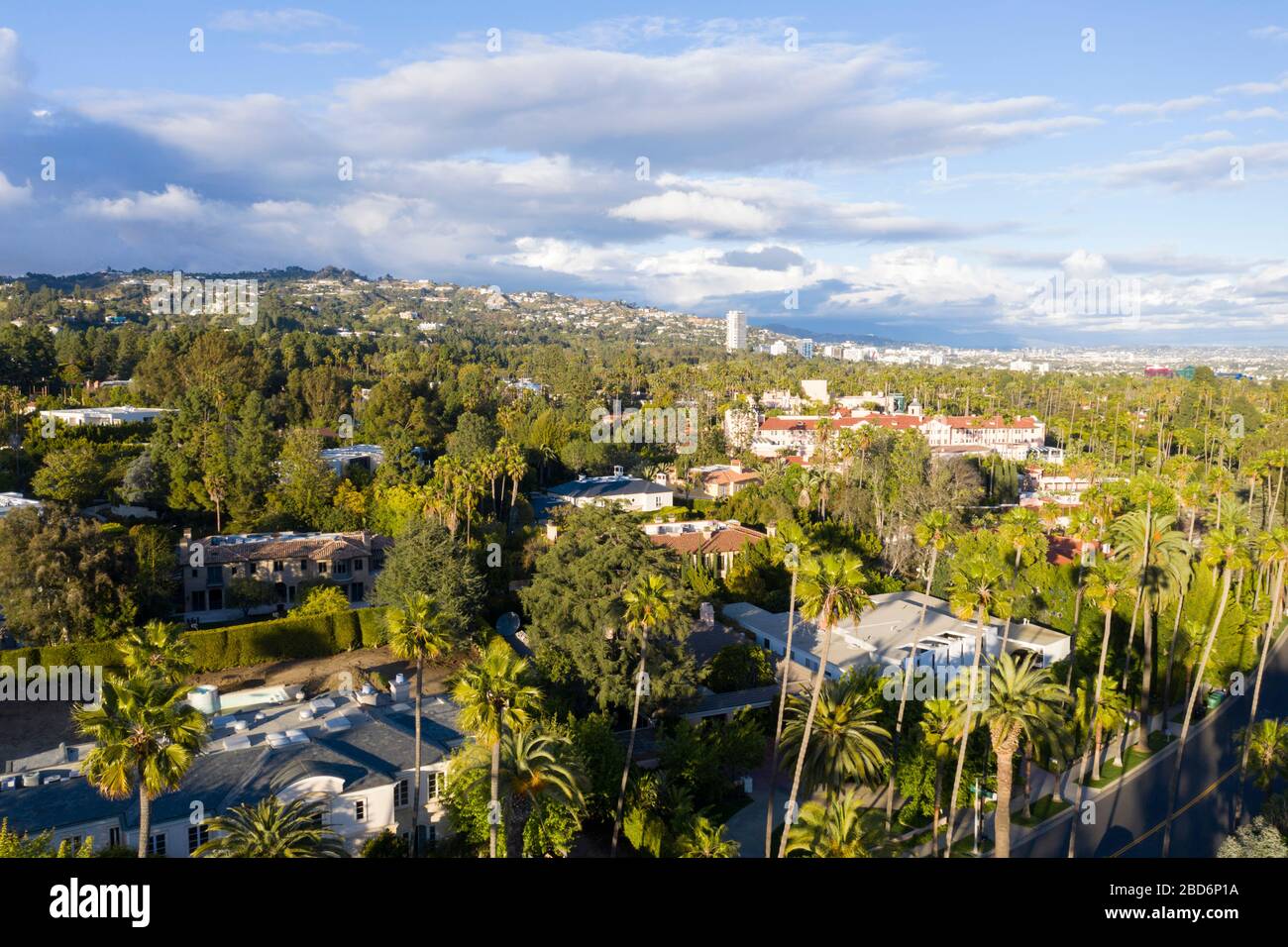 Vue aérienne au-dessus du quartier de Beverly Hills à Los Angeles Banque D'Images