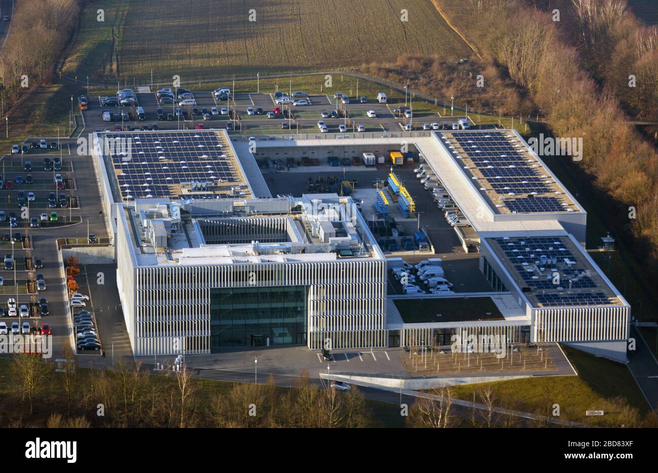 , nouveau bâtiment du siège social d'Enervie sur l'île Hassleyer à Hagen, 12.02.2015, vue aérienne, Allemagne, Rhénanie-du-Nord-Westphalie, Ruhr Area, Hagen Banque D'Images