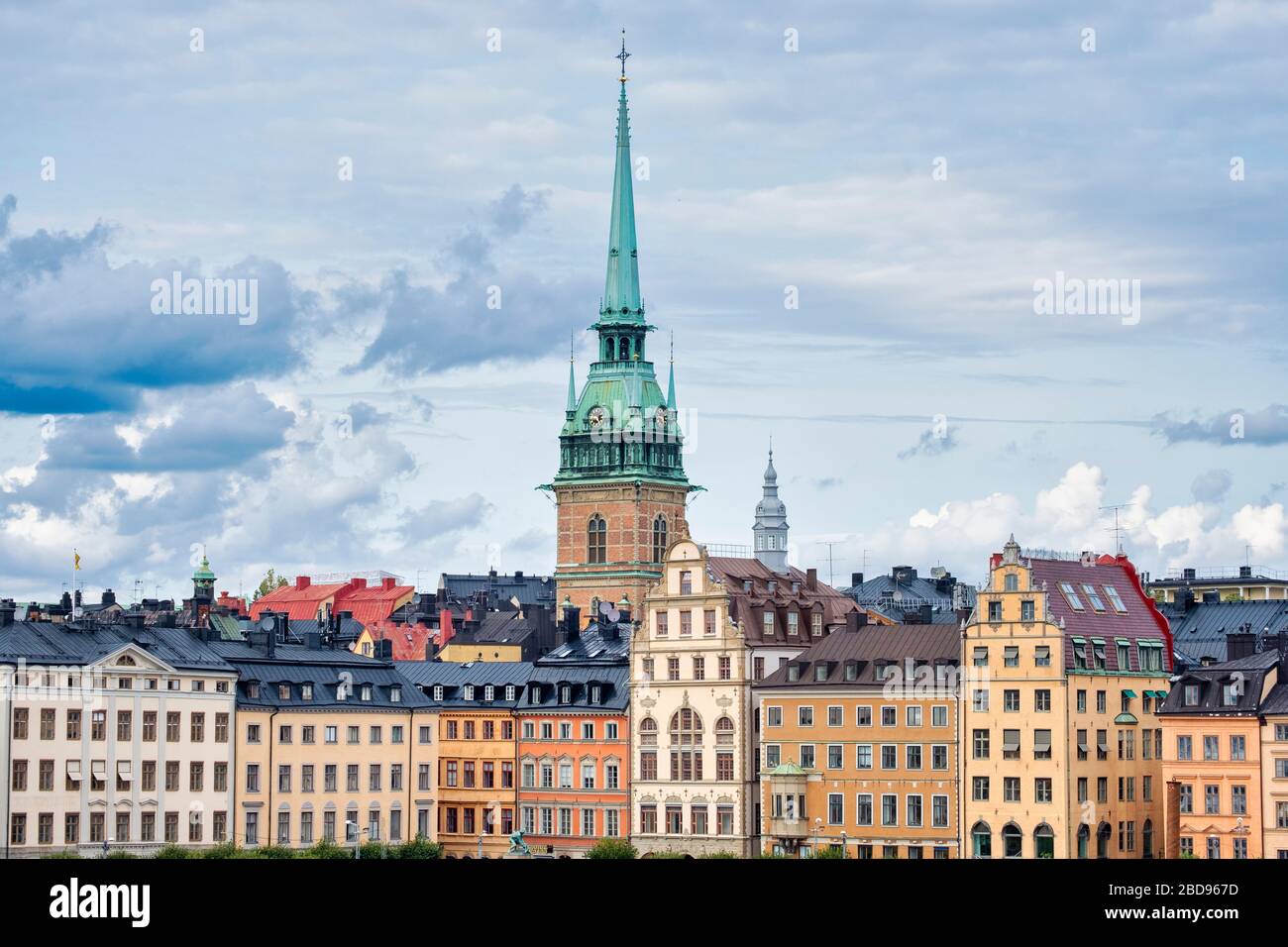 Les gratte-ciel de Stockholm sont le clocher de l'église allemande, Stockholm, Suède, Europe Banque D'Images