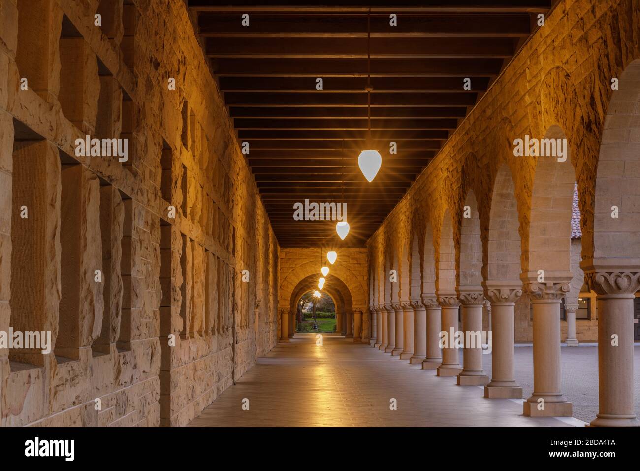 Campus Cloister à l'Université de Stanford, Californie Banque D'Images