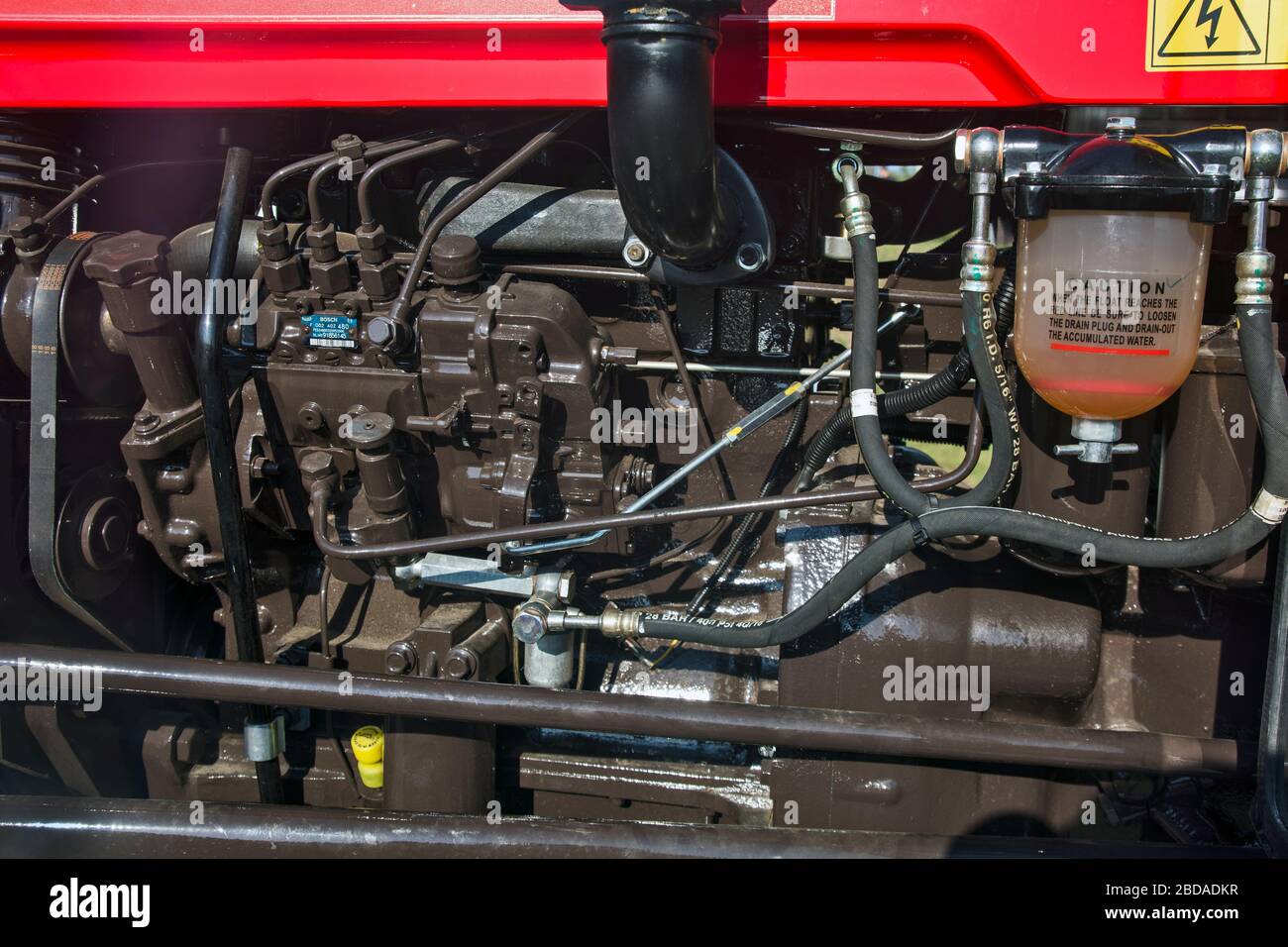 Jasia Tomic, Serbie, 29 septembre 2019. Moteur de tracteur lors de la présentation de nouveaux tracteurs IMT de Jarkovac au salon agricole local. Banque D'Images