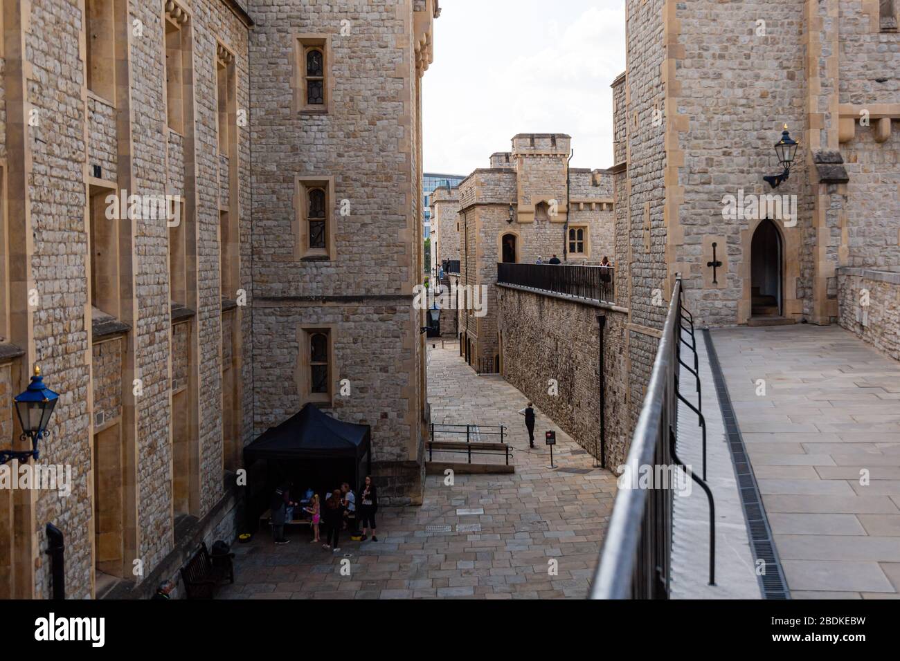 La Tour de Londres est la plus connue comme étant la maison des joyaux de la Couronne. Situé dans le quartier londonien de Tower Hamlets. Fondée en 1066, elle est toujours Banque D'Images