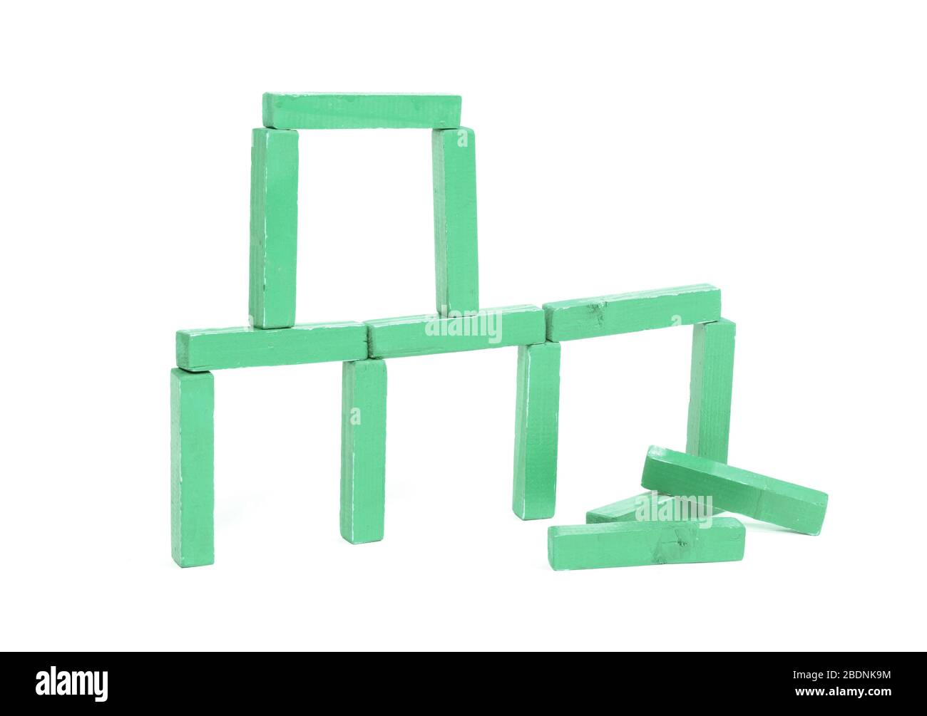 Blocs de construction vert vintage isolés sur fond blanc Banque D'Images