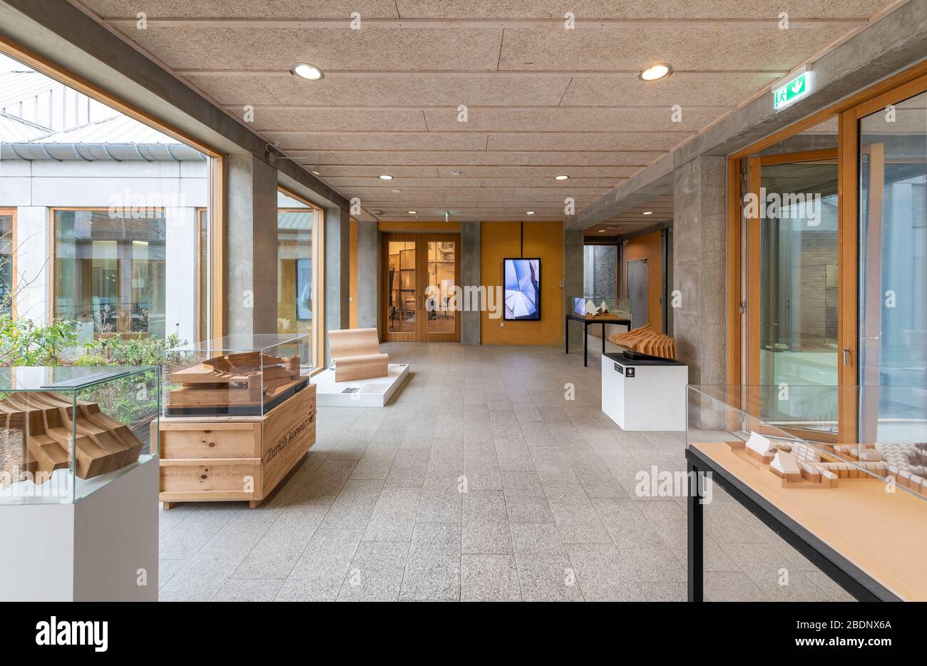 A l'intérieur du magnifique Utzon Center conçu par l'architecte Jørn Utzon - qui a également conçu l'Opéra de Sydney. Terminé en 2008. Aalborg, Danemark. Banque D'Images