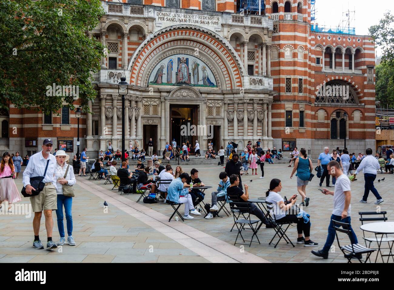 La cathédrale de Westminster est l'église mère de l'Église catholique romaine d'Angleterre et du Pays de Galles. Il est situé dans la ville de Westminster, dans le Grand Londres. Banque D'Images