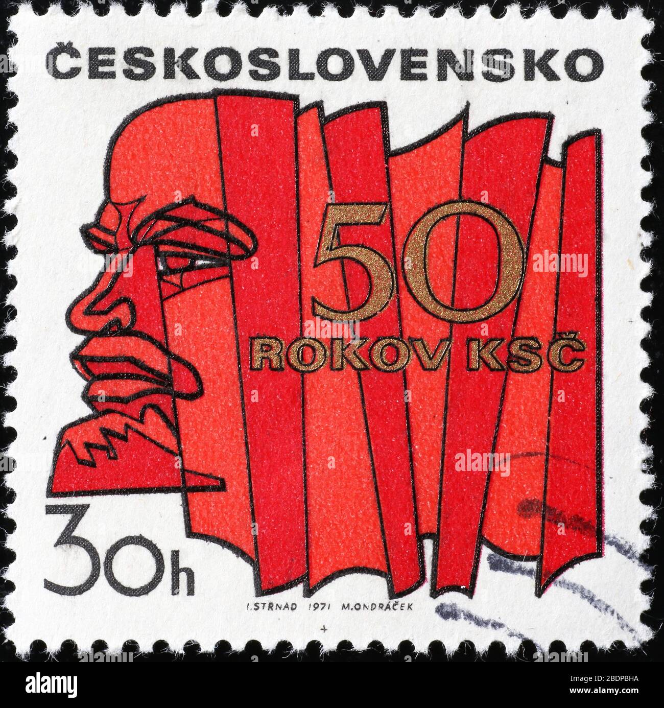 Affiche communiste avec Lénine sur l'ancien timbre tchèque Banque D'Images