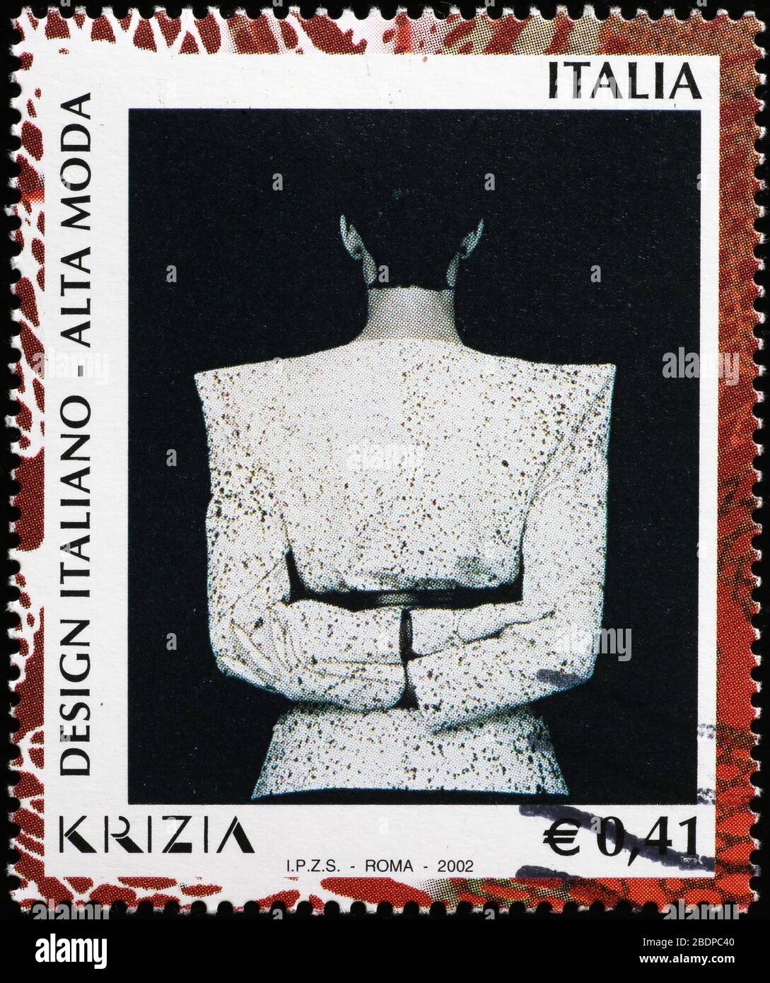 Robe conçue par Krizia sur un timbre-poste italien Banque D'Images