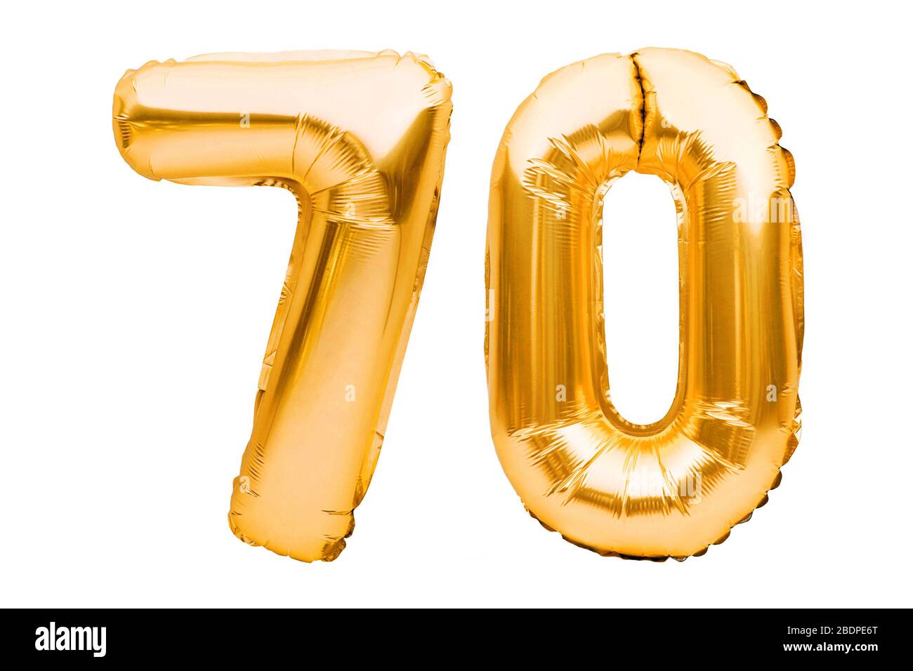Numéro 70 soixante-dix fait de ballons gonflables dorés isolés sur blanc. Ballons d'hélium, numéros de feuilles d'or. Décoration de fête, signe anniversaire pour Banque D'Images