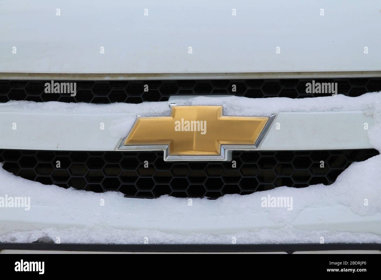 02.02.2020 - Syktyvkar, Russie. Logo Chevrolet car closeup sur la grille de fermeture. Banque D'Images