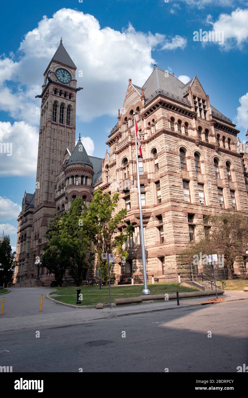 Ancien hôtel de ville, maintenant la Cour provinciale de l'Ontario à Toronto, Ontario, Canada, Amérique du Nord Banque D'Images