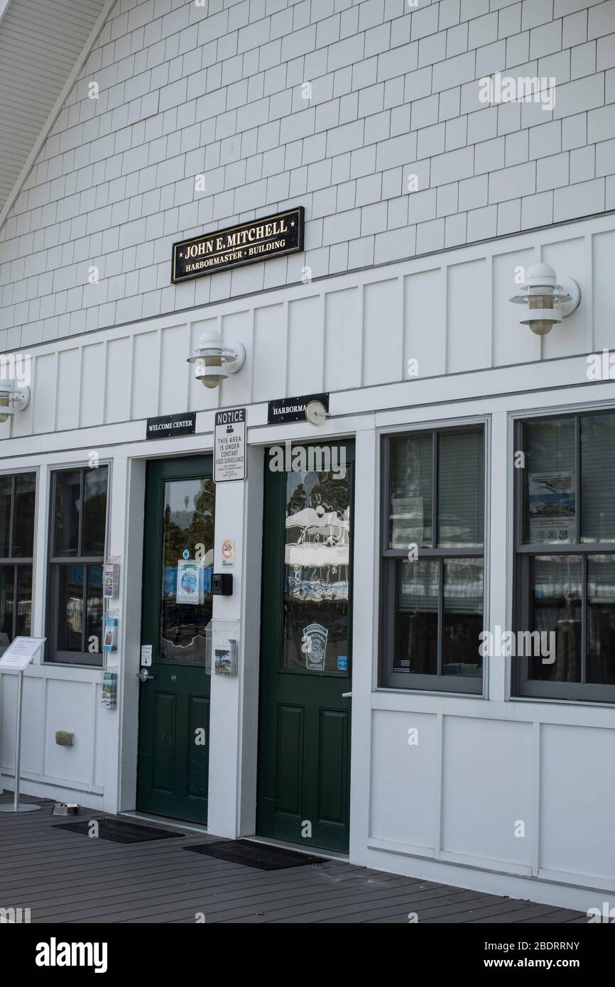 Se trouve sur la baie de Hyannis, près du rivage. Banque D'Images