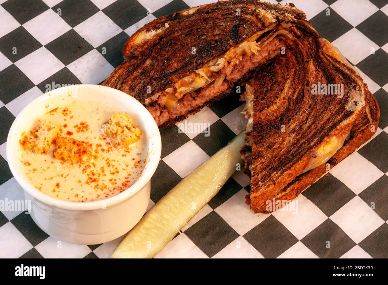 Patty fondre sandwich, par James D Coppinger/Dembinsky photo Assoc Banque D'Images