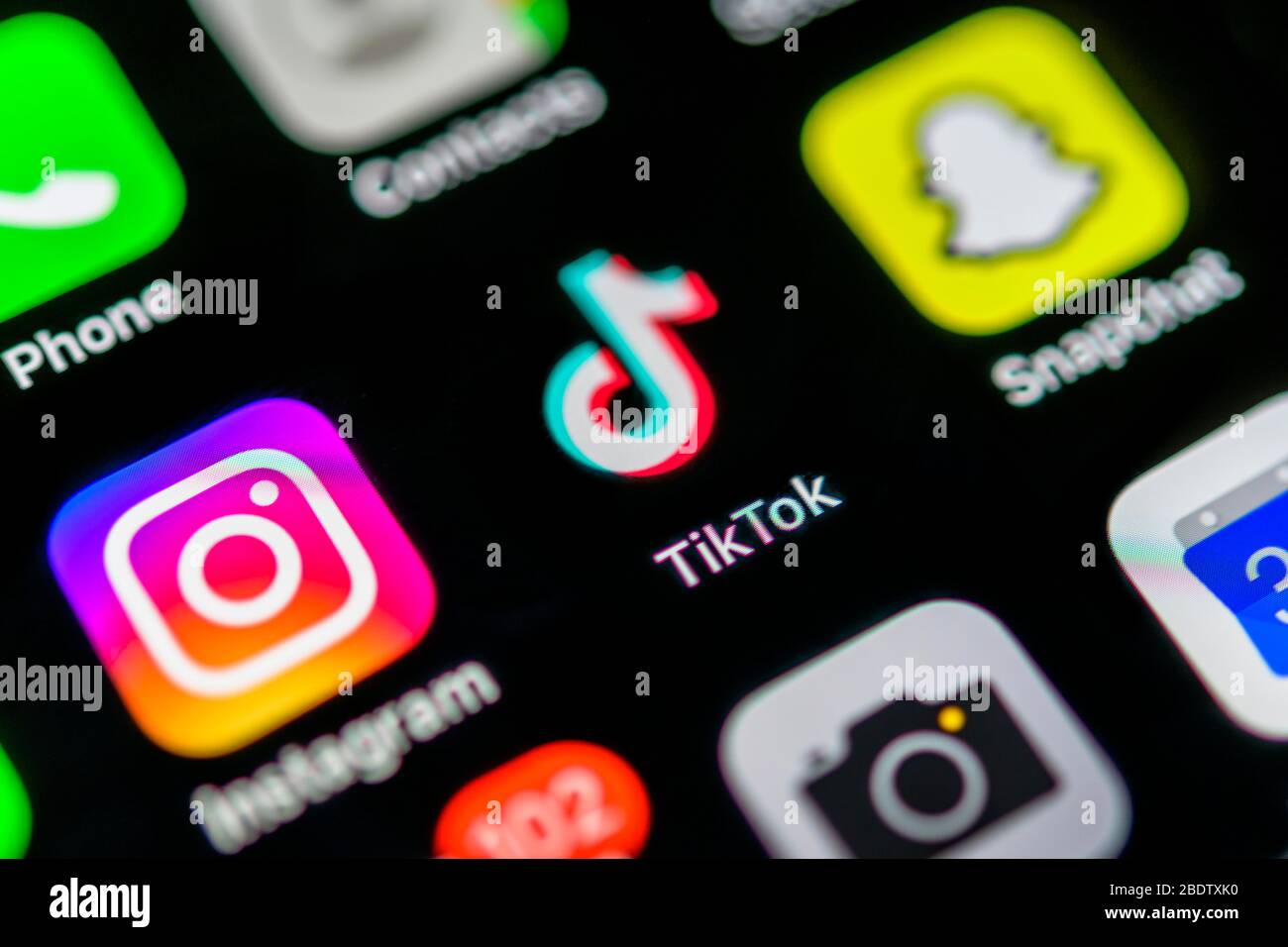 TikTok App, réseau social, icône d'application, affichage sur l'écran du téléphone mobile, smartphone, détails, format complet Banque D'Images
