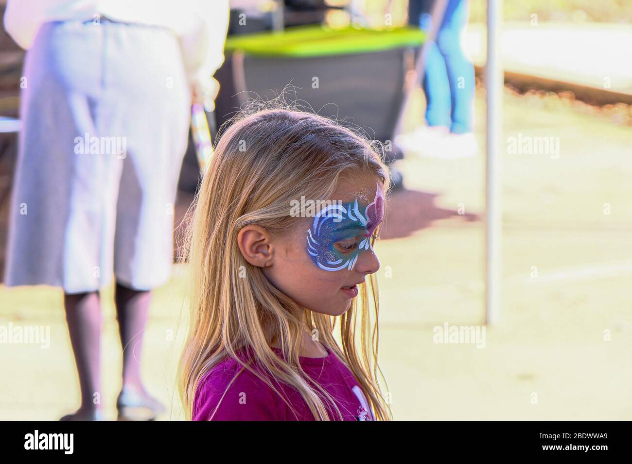 Face peinte sur Girl Banque D'Images