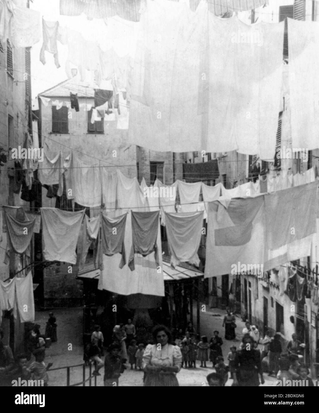 Gênes, lignes de vêtements, 1902 Banque D'Images