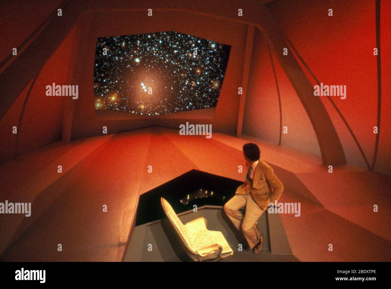 Carl Sagan sur l'ensemble de "Cosmos" Banque D'Images