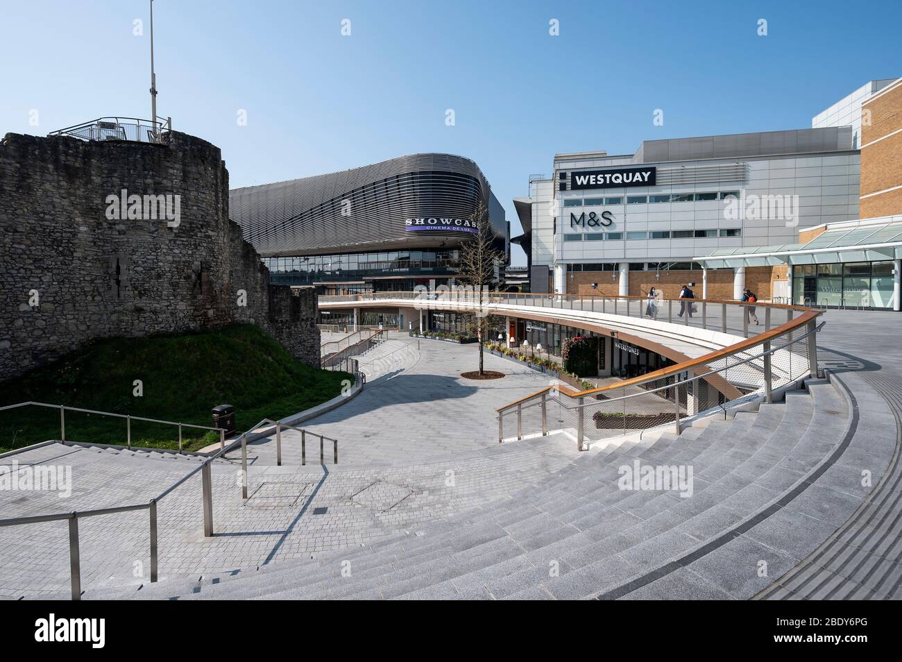 Les rues vides du centre-ville de Southampton le vendredi 2020 durant le verrouillage de Coronavirus. Banque D'Images