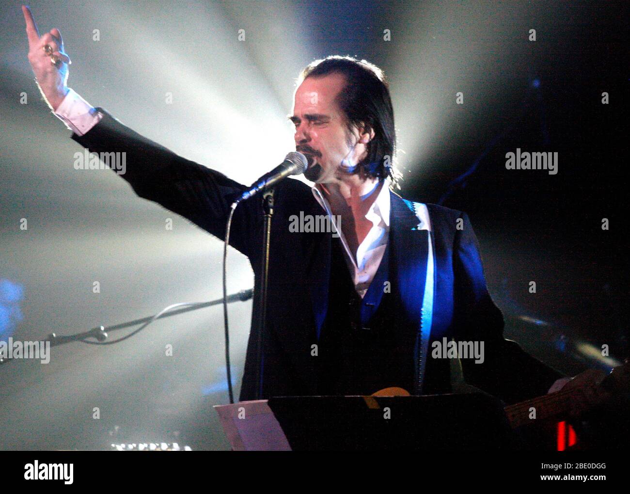 Nick Cave et The Bad Seeds lors de leur seule abstention américaine aux Plug Awards au terminal 5 de New York le 6 mars 2008.Credit: Scott Weiner/MediaPunch Banque D'Images