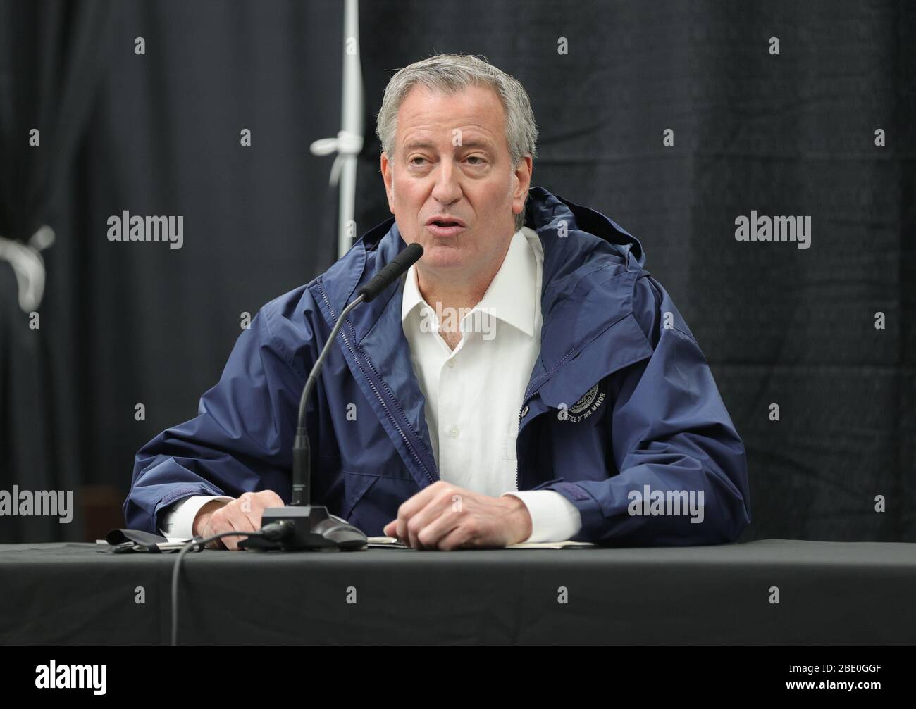 USTA Billie Jean King National tennis Center, New York, États-Unis, 10 avril 2020 - le maire Bill de Blasio accueille les travailleurs de la santé et met à disposition les médias au USTA Billie Jean King National tennis Center. Le centre de tennis a été transformé en un nouvel hôpital temporaire pour aider à la pandémie de virus Corona aujourd'hui dans le parc Flushing Meadows-Corona à Queens. Photo: Luiz Rampelotto/EuropaNewswire CRÉDIT PHOTO OBLIGATOIRE. | utilisation dans le monde entier Banque D'Images