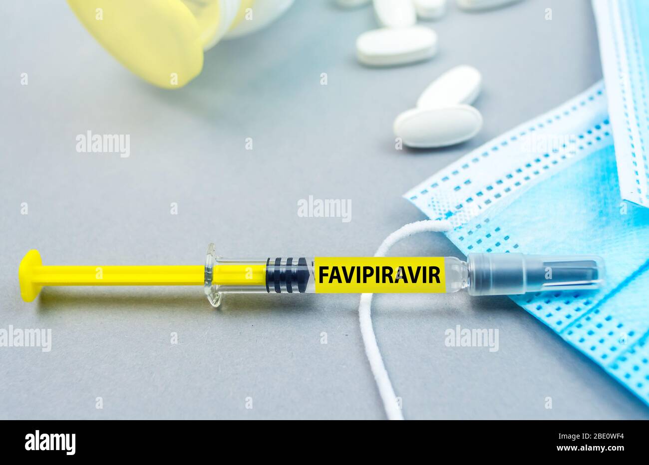 Vaccin contre le Favipiravir un traitement possible pour le virus Corona SRAS Cov 2 Banque D'Images