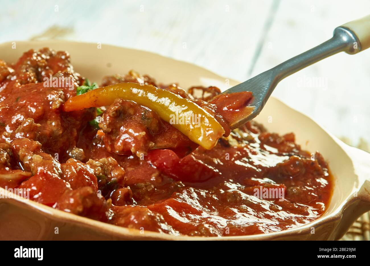 Spicy de l'Amish Minchet, ragoût de bœuf éthiopien, sauce berbere à l'ail  épicé Photo Stock - Alamy