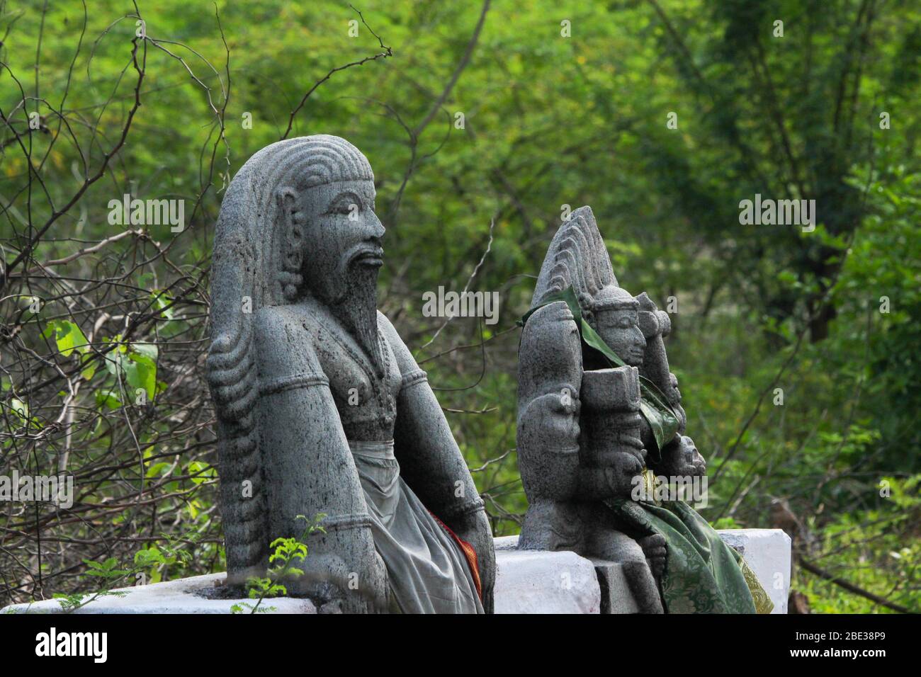 Sculpture en pierre à la lumière du jour dans le sud de l'inde Banque D'Images
