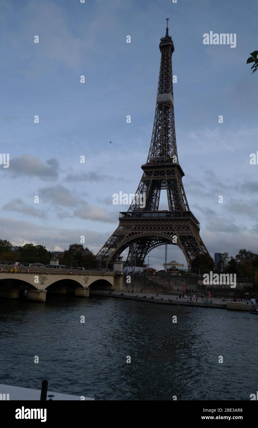 La Tour Eiffel et le pont Iena Banque D'Images