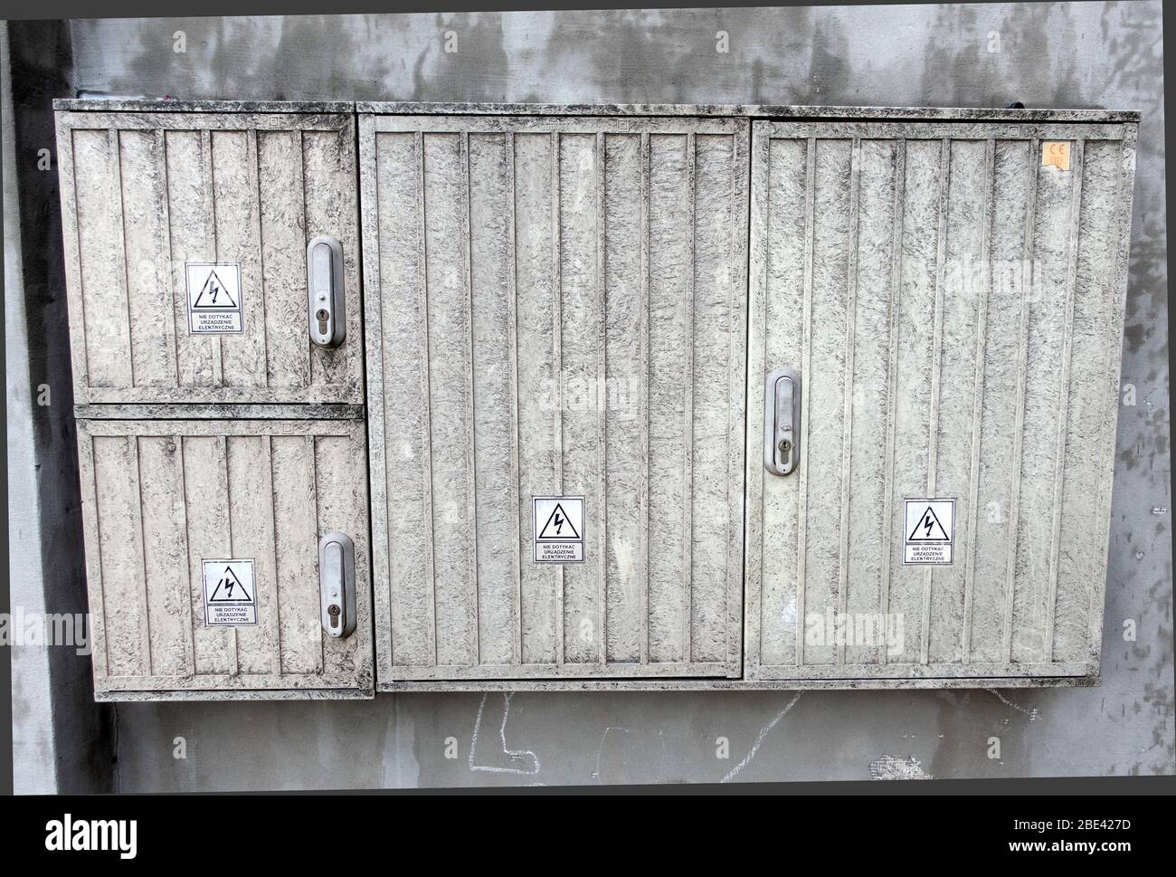 Panneau de armoires de fusibles et disjoncteurs électriques. Tomaszow Mazowiecki Pologne centrale Banque D'Images