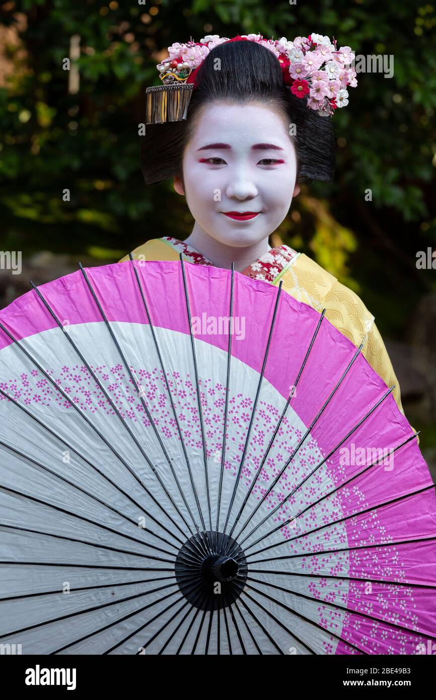 Portraits d'une Maiko à Kyoto, Japon Banque D'Images