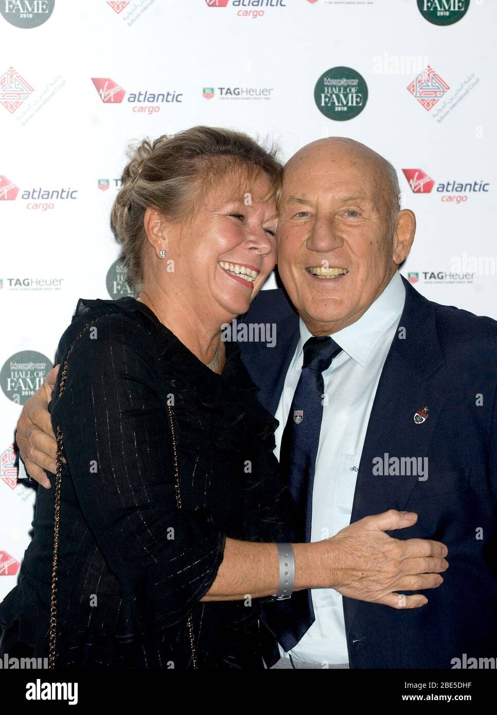 Sir Stirling Moss meurt le dimanche de Pâques 2020. Image datée du 10 février 2010. Sir Stirling Moss avec sa femme Lady Susie Moss à la Camden Roundhouse, Londres. Banque D'Images