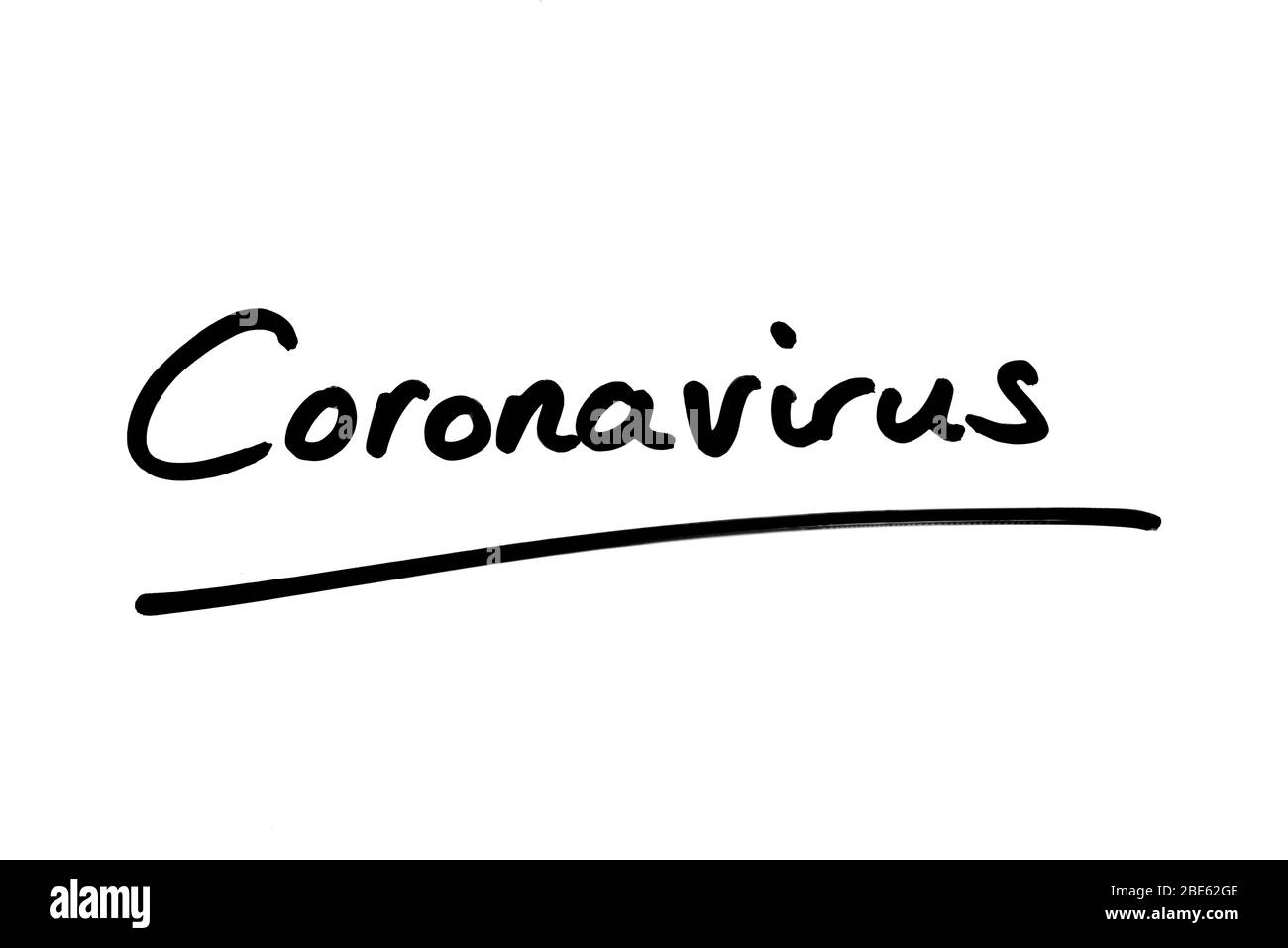 Le mot Coronavirus manuscrit sur un fond blanc. Banque D'Images