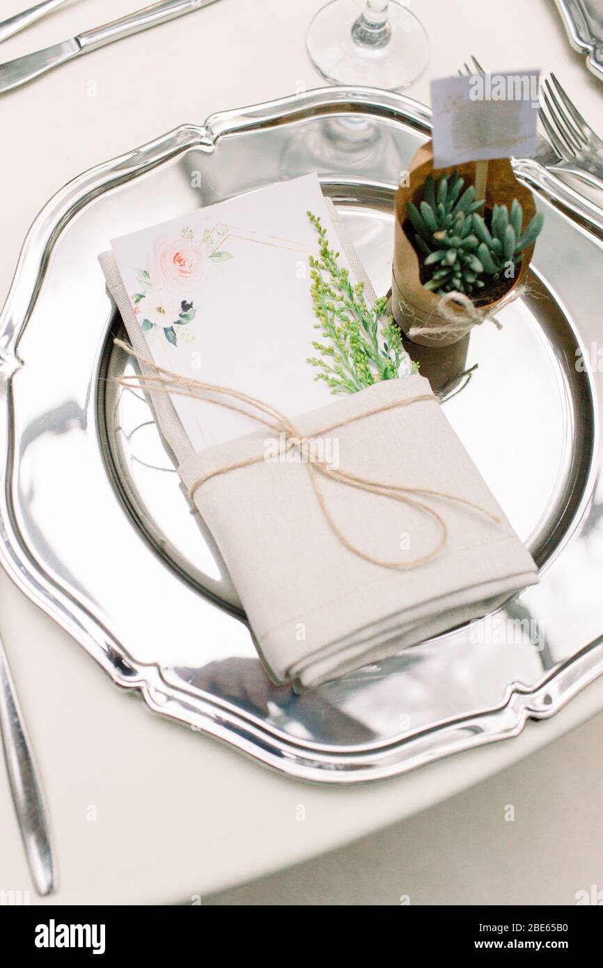 Carte de menu de repas de mariage. Mariage rustique. Préparatifs pour le jour du mariage. Banque D'Images