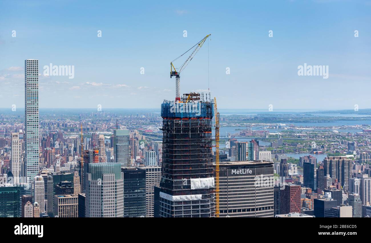 NEW YORK CITY, NEW YORK - 8 MAI 2019 : construction en hauteur à Manhattan. Vue magnifique sur la ville. Banque D'Images