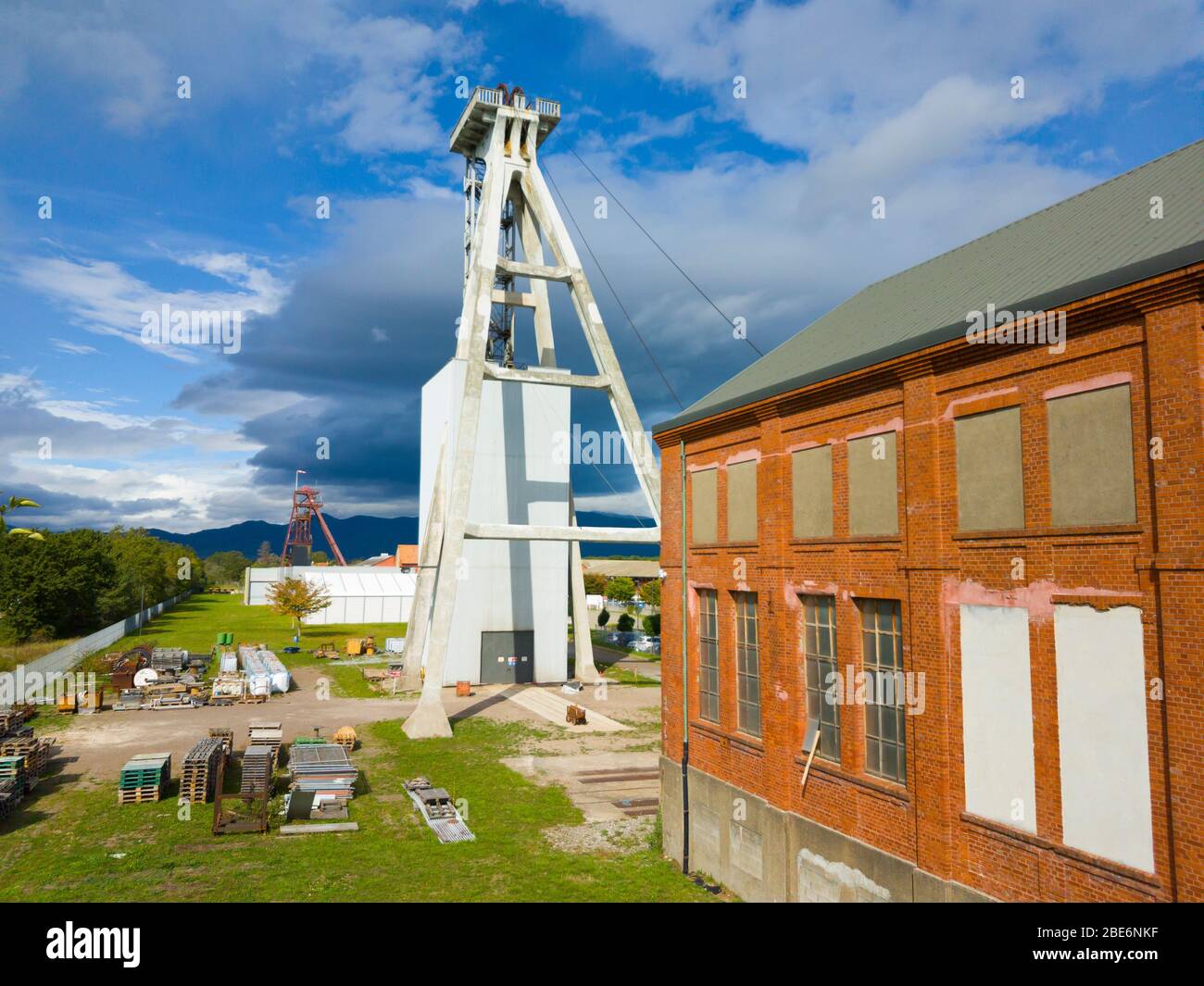 France, Haut-Rhin (68), Wittelsheim, ancien puits de potasse Joseph else. Ce puits et ce site sont actuellement la propriété de Stocamine, une filiale de Potash Banque D'Images
