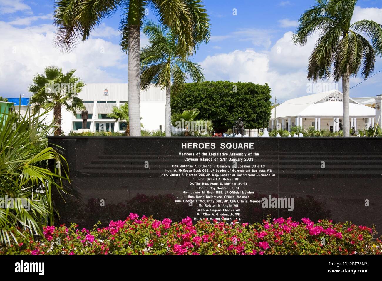 La Place des Héros à George Town, Grand Cayman, îles Caïmans, Antilles, Caraïbes Banque D'Images