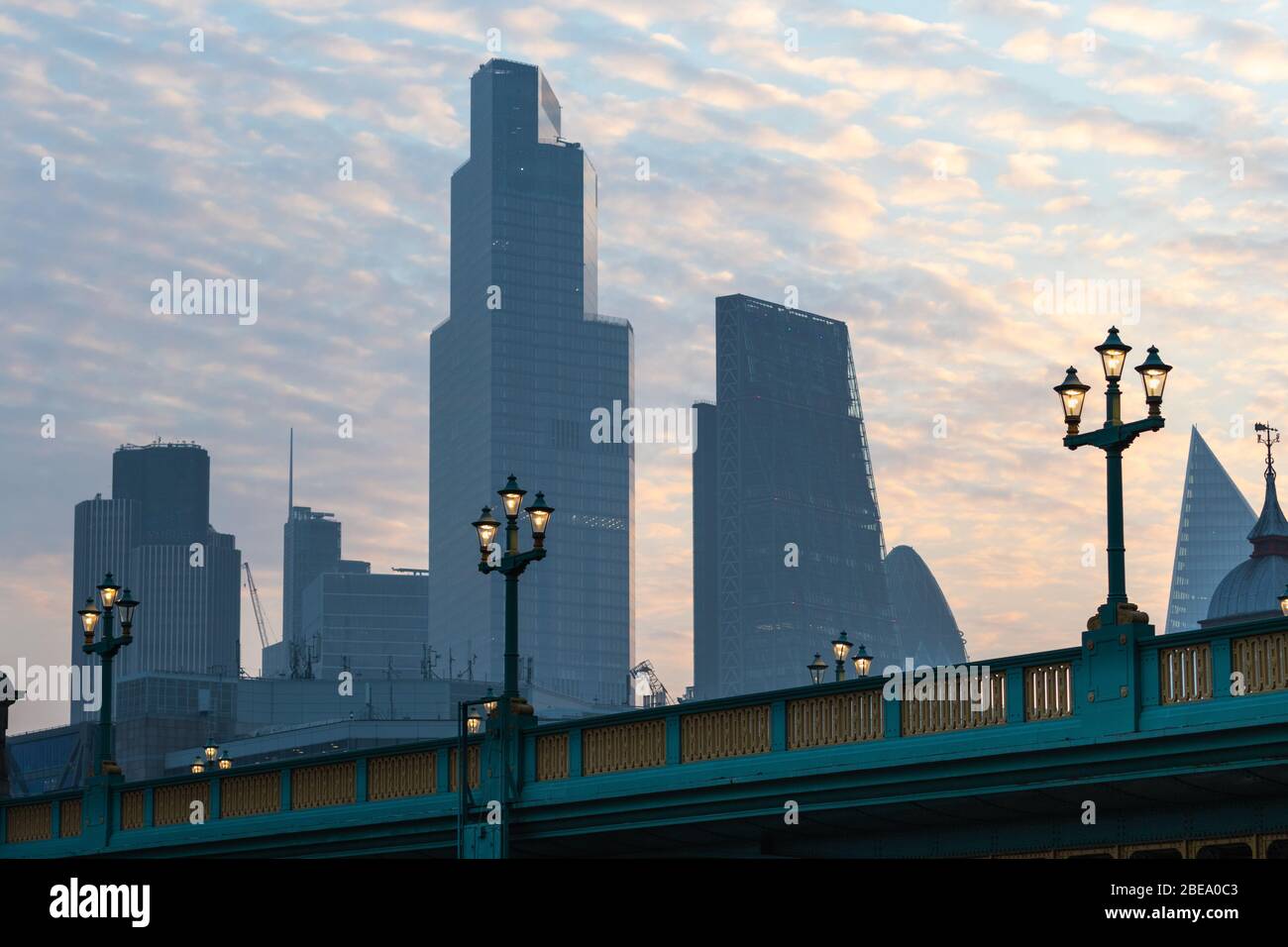 Ville de Londres, lumière tôt le matin Banque D'Images