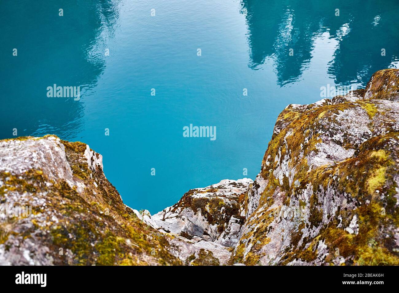 Gorge de Hokitika, Nouvelle-Zélande - 14 juillet 2017 : eau bleue et rochers de la réserve panoramique de la gorge de Hokitika, côte ouest, île du Sud Nouvelle-Zélande Banque D'Images