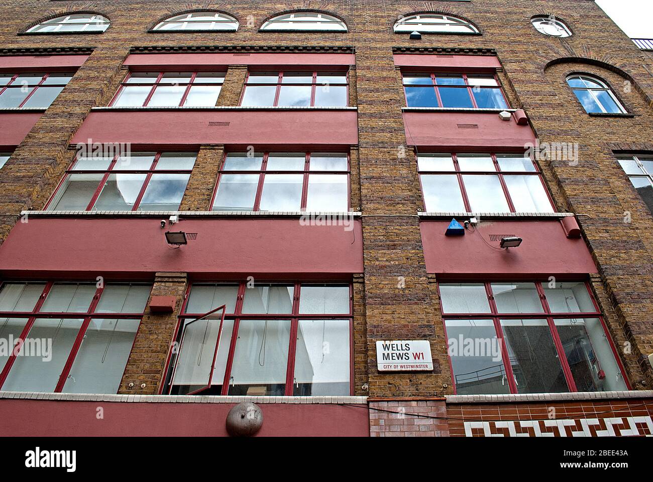 1920 Architecture Warehouse Industrial 12-13 Wells Mews, Londres par Slater & Keith Banque D'Images