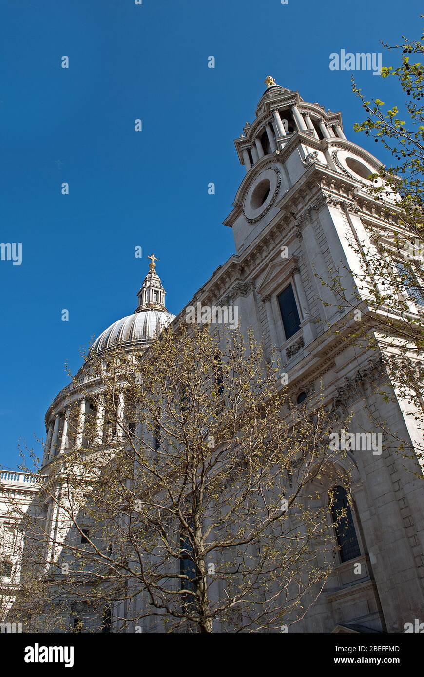 Pierre baroque classique française Diocèse classique de la cathédrale Saint-Paul de Londres, Ludgate Hill, Londres 8 après Jésus-Christ, architecte Sir Christopher Wren Banque D'Images