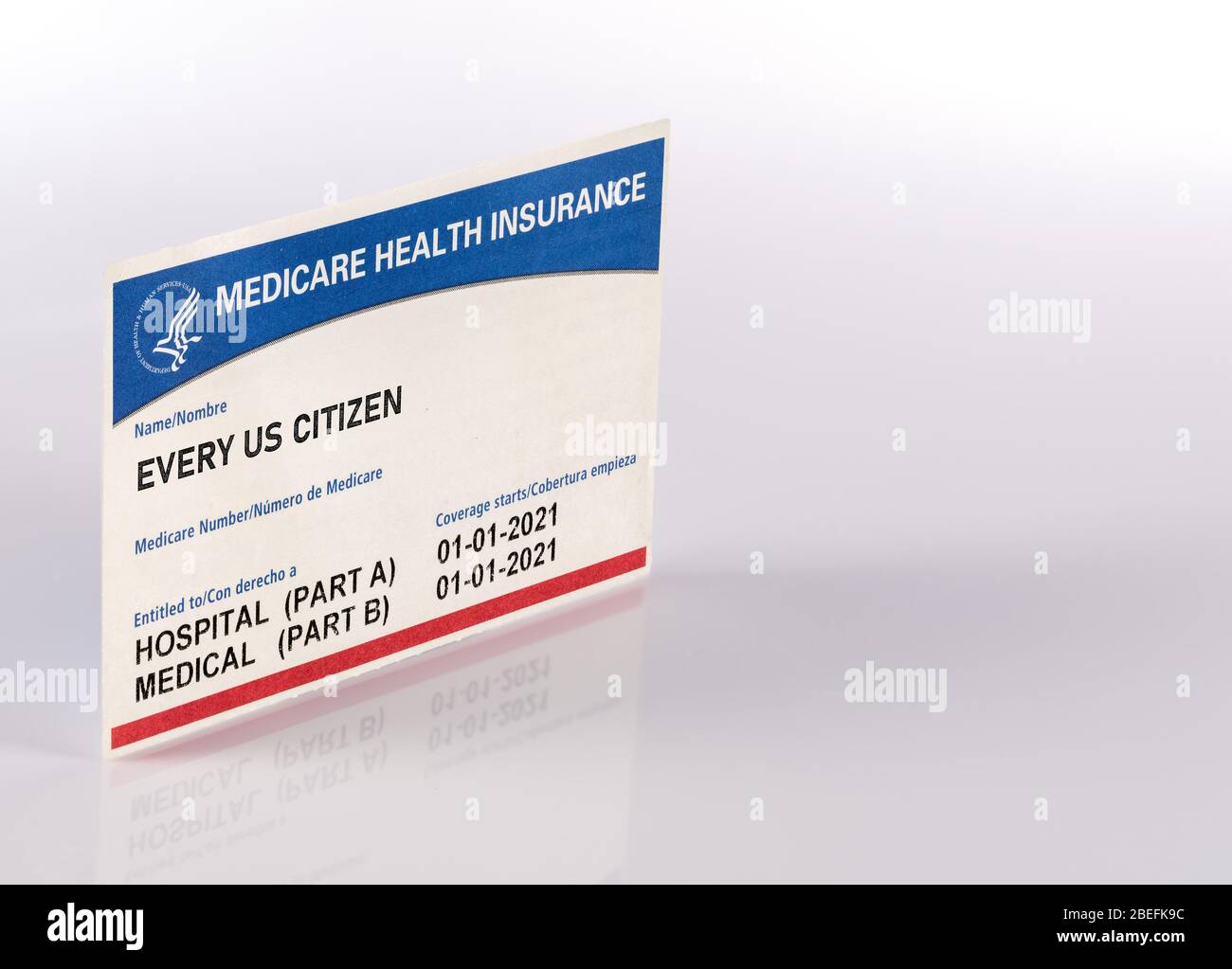 Carte d'assurance médicale pour l'assurance-maladie pour chaque citoyen isolé sur un fond blanc Banque D'Images