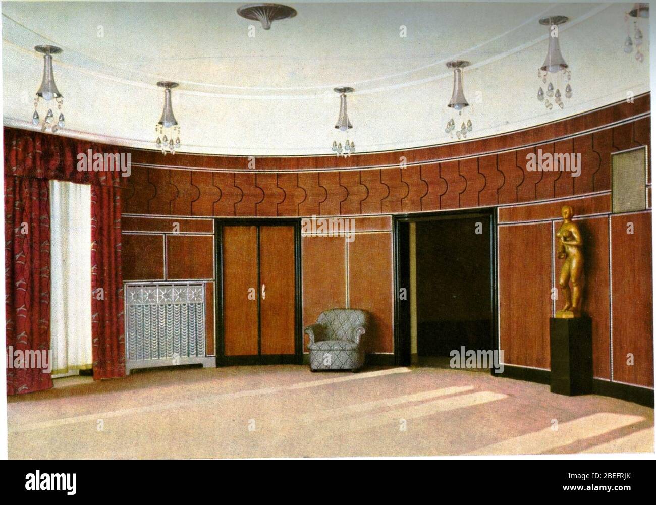 Heilbronn, théâtre Altes, foyer. Quelle - Hugo Licht, Das Stadttheater à Heilbronn, (Der Profanbau), Verlag J. Arnd, Leipzig 1913. Banque D'Images